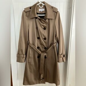 Beautiful Calvin Klein trench coat!